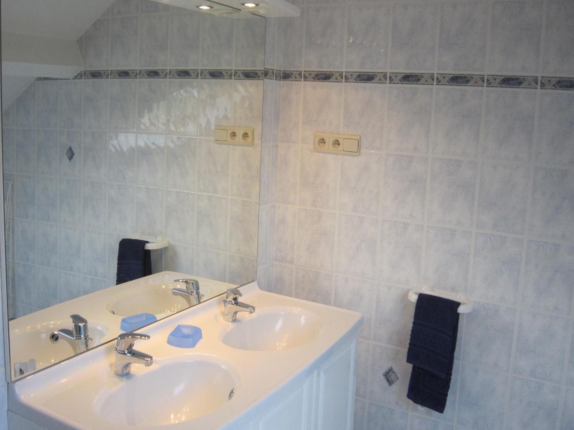Contemporary Holiday Home In Houffalize With Private Garden Ngoại thất bức ảnh