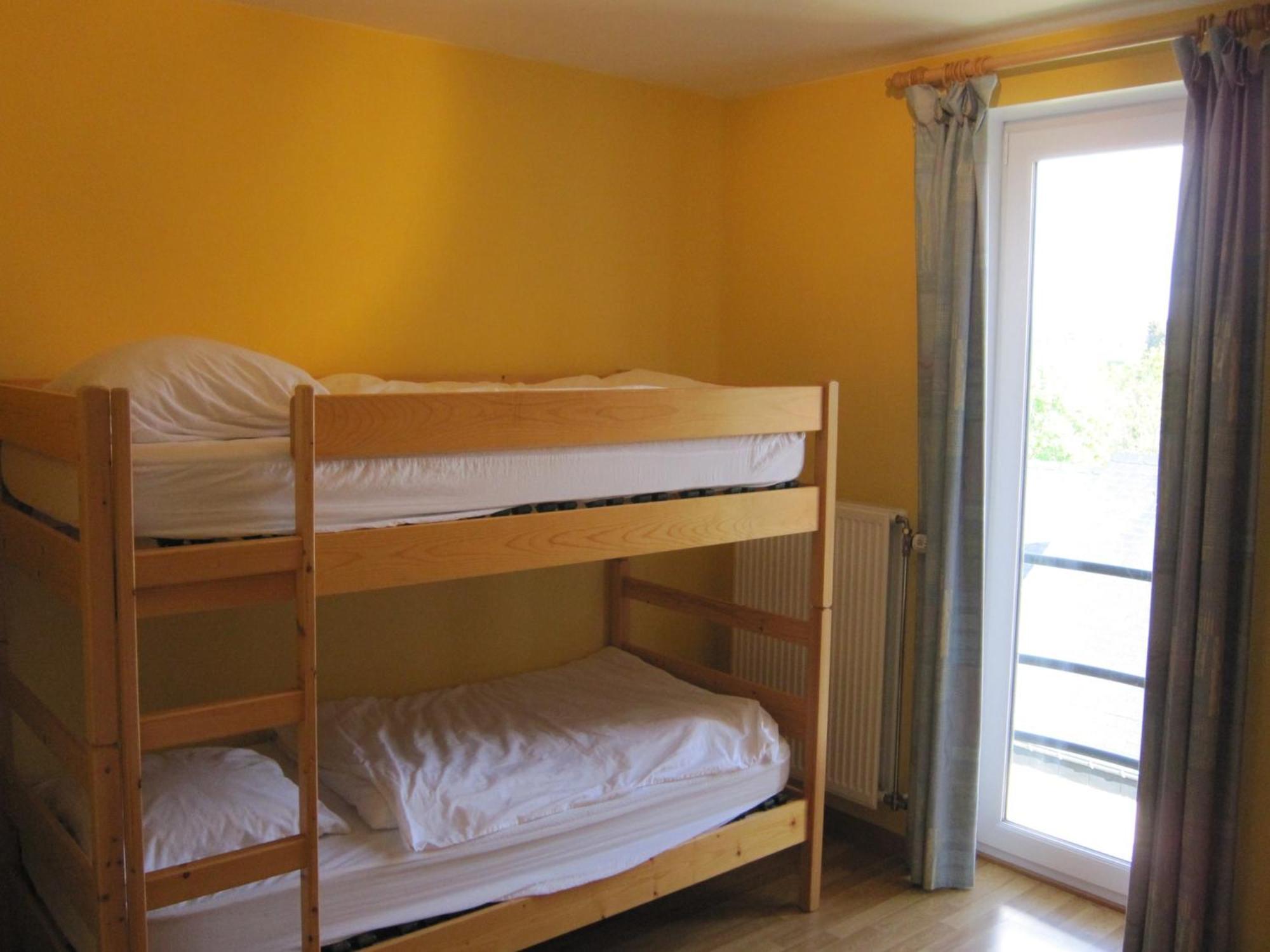 Contemporary Holiday Home In Houffalize With Private Garden Ngoại thất bức ảnh