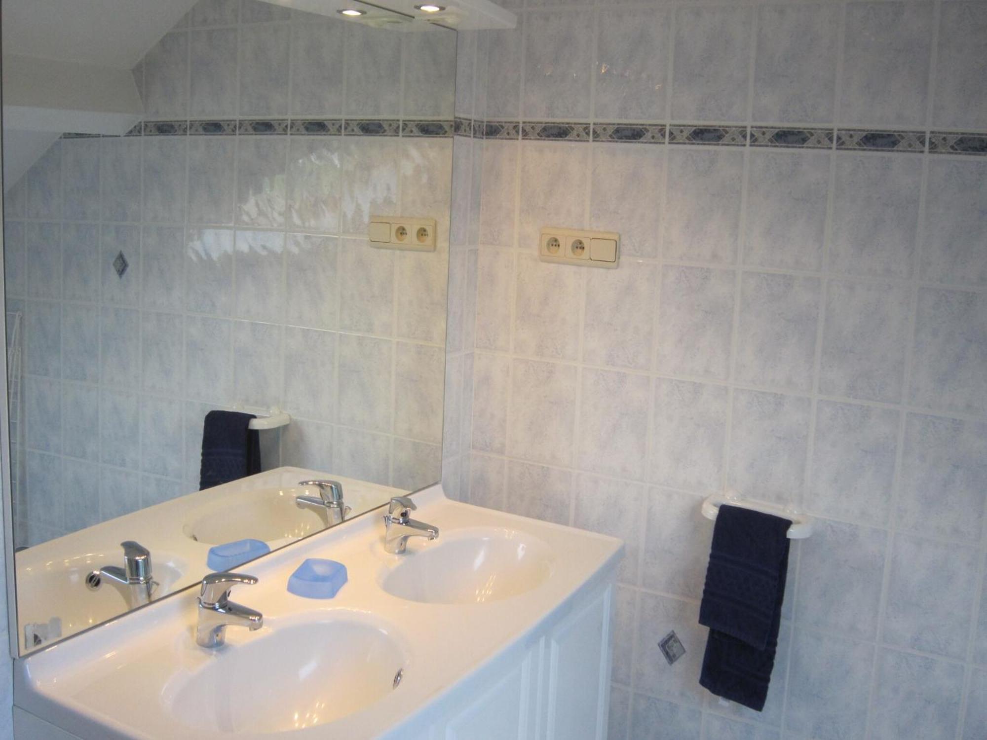 Contemporary Holiday Home In Houffalize With Private Garden Ngoại thất bức ảnh