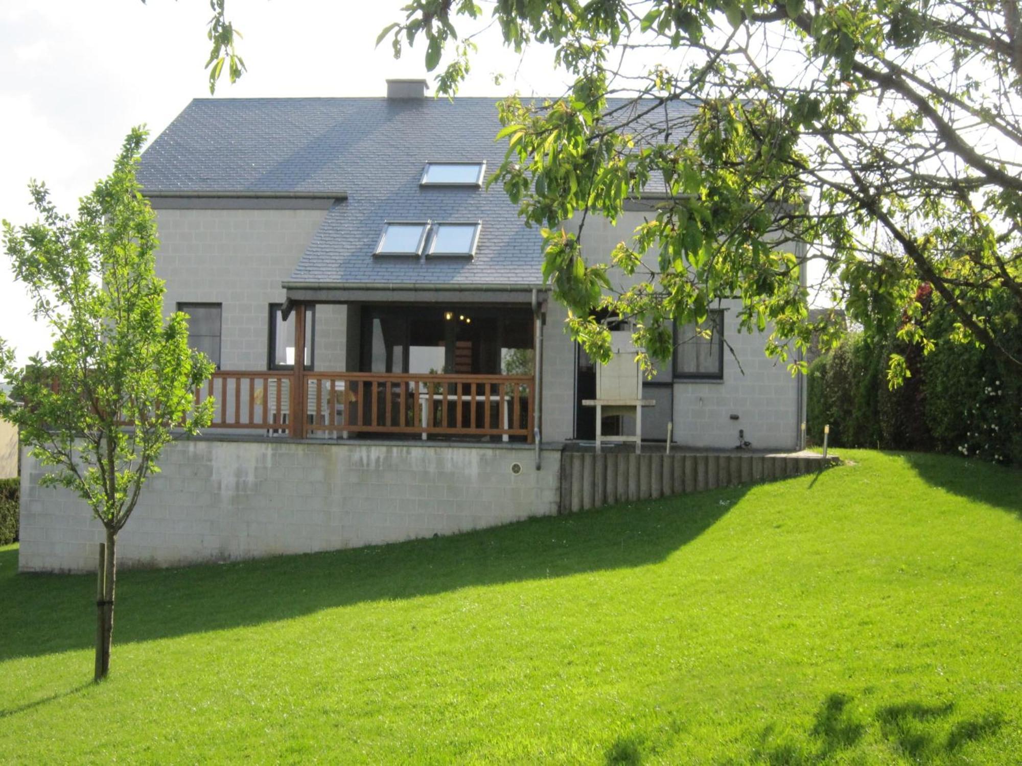 Contemporary Holiday Home In Houffalize With Private Garden Ngoại thất bức ảnh
